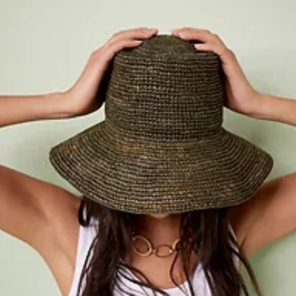 Banana Republic Women's Packable Straw Hat - Picture 2 of 4